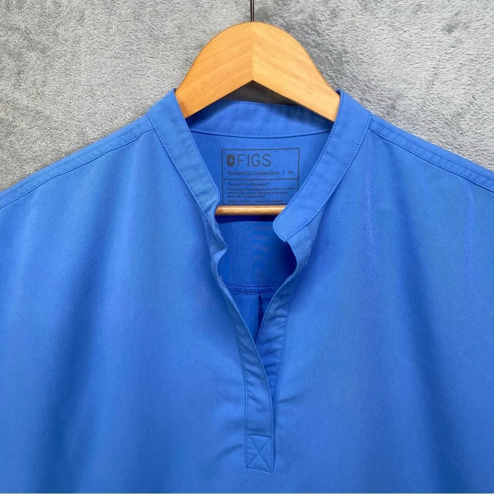 Figs Women's Cap-Sleeve Scrub Top in Bright Blue - Picture 3 of 16